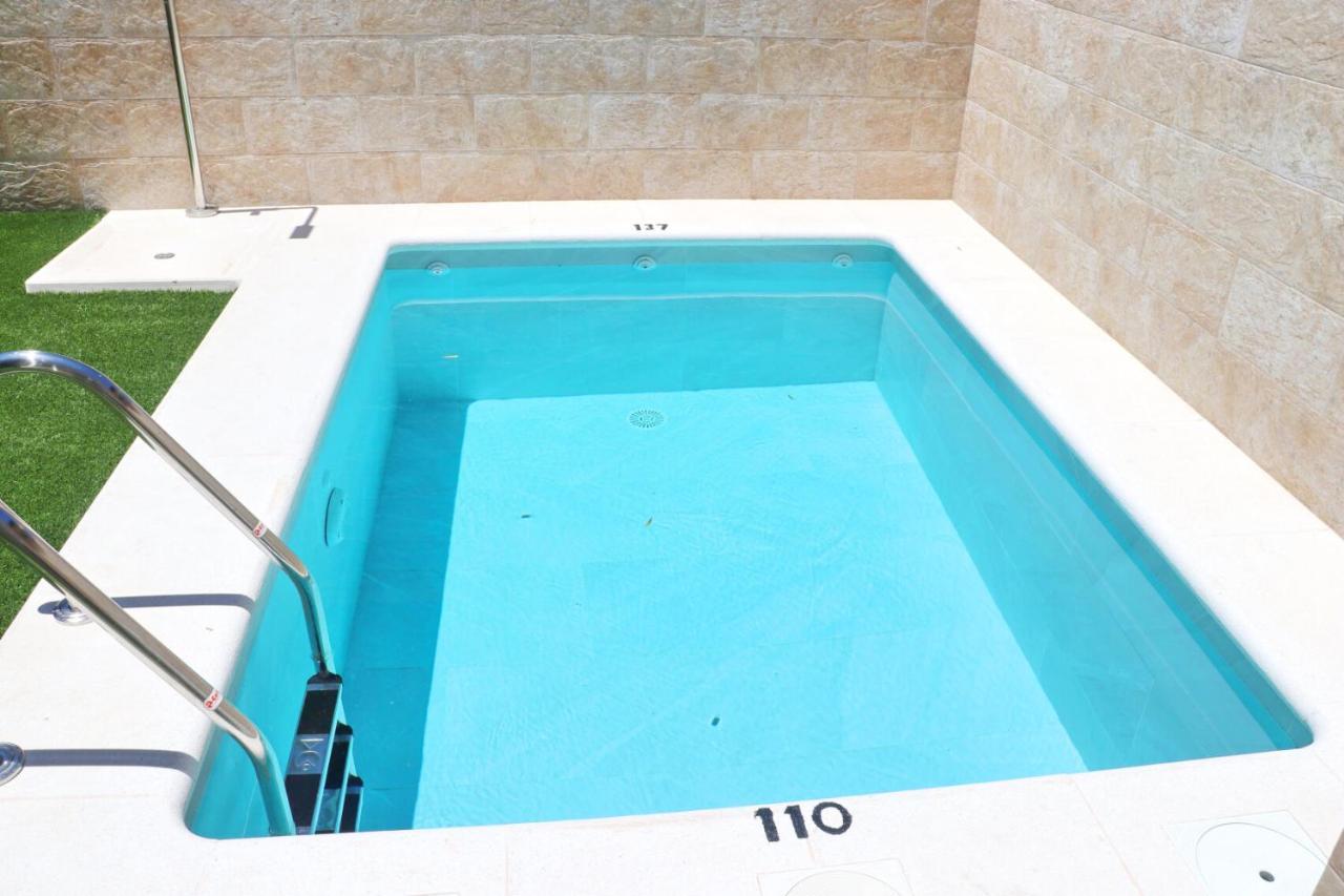 קוניל דה לה פרונטרה Chalet Del Sultan מראה חיצוני תמונה